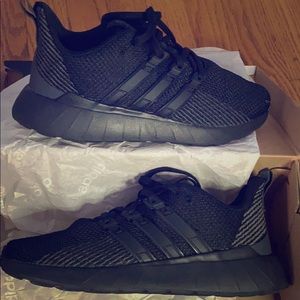 QUESTAR FLOW K ADIDAS